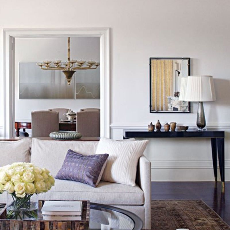 © Gomez Associates