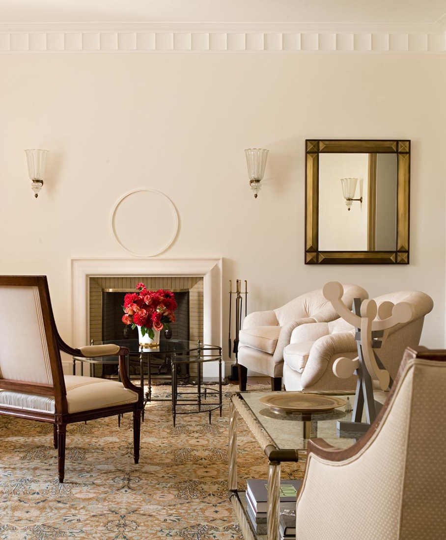 © Gomez Associates