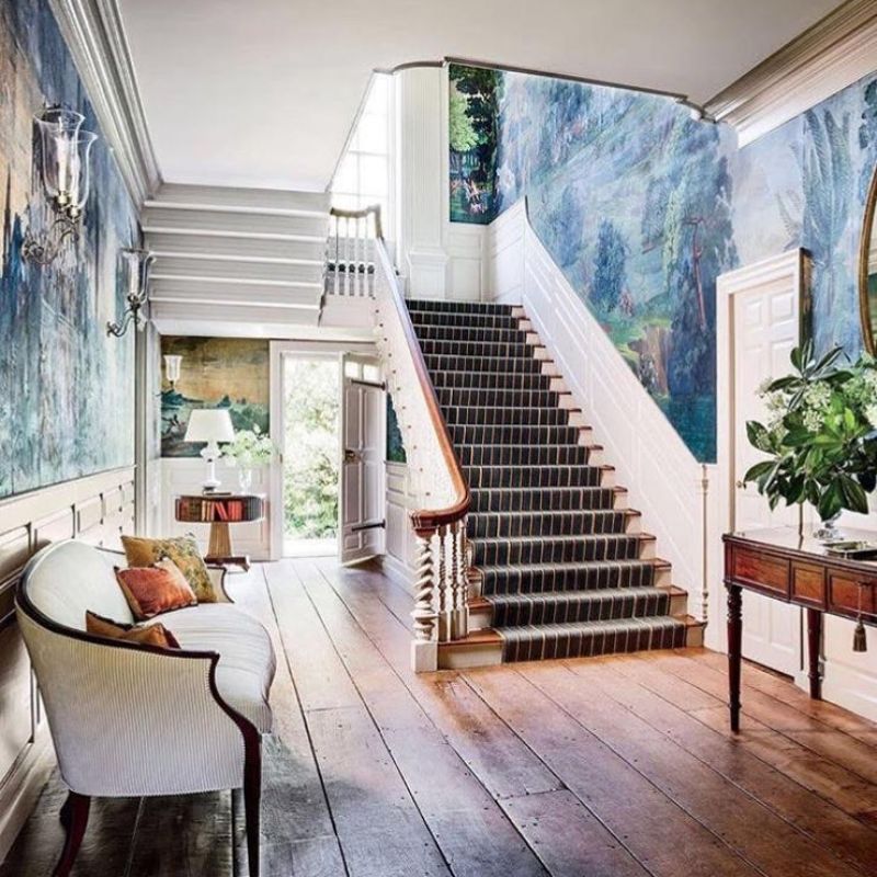 © Gomez Associates